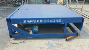 固定式登車橋